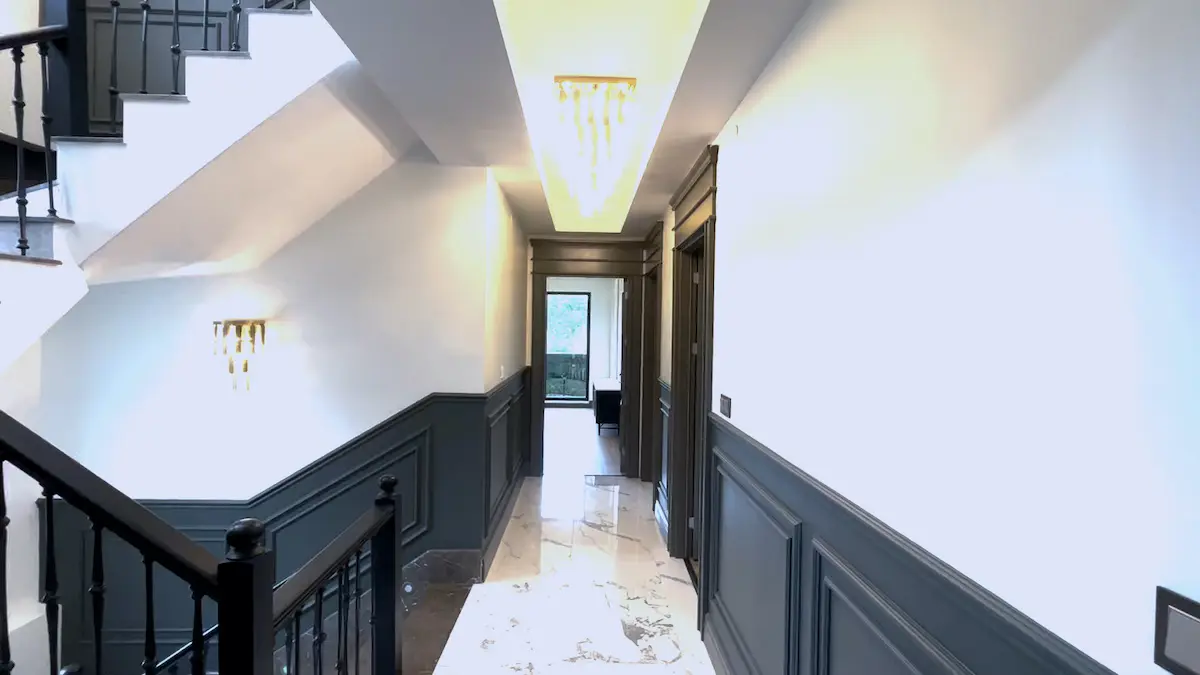 Hall